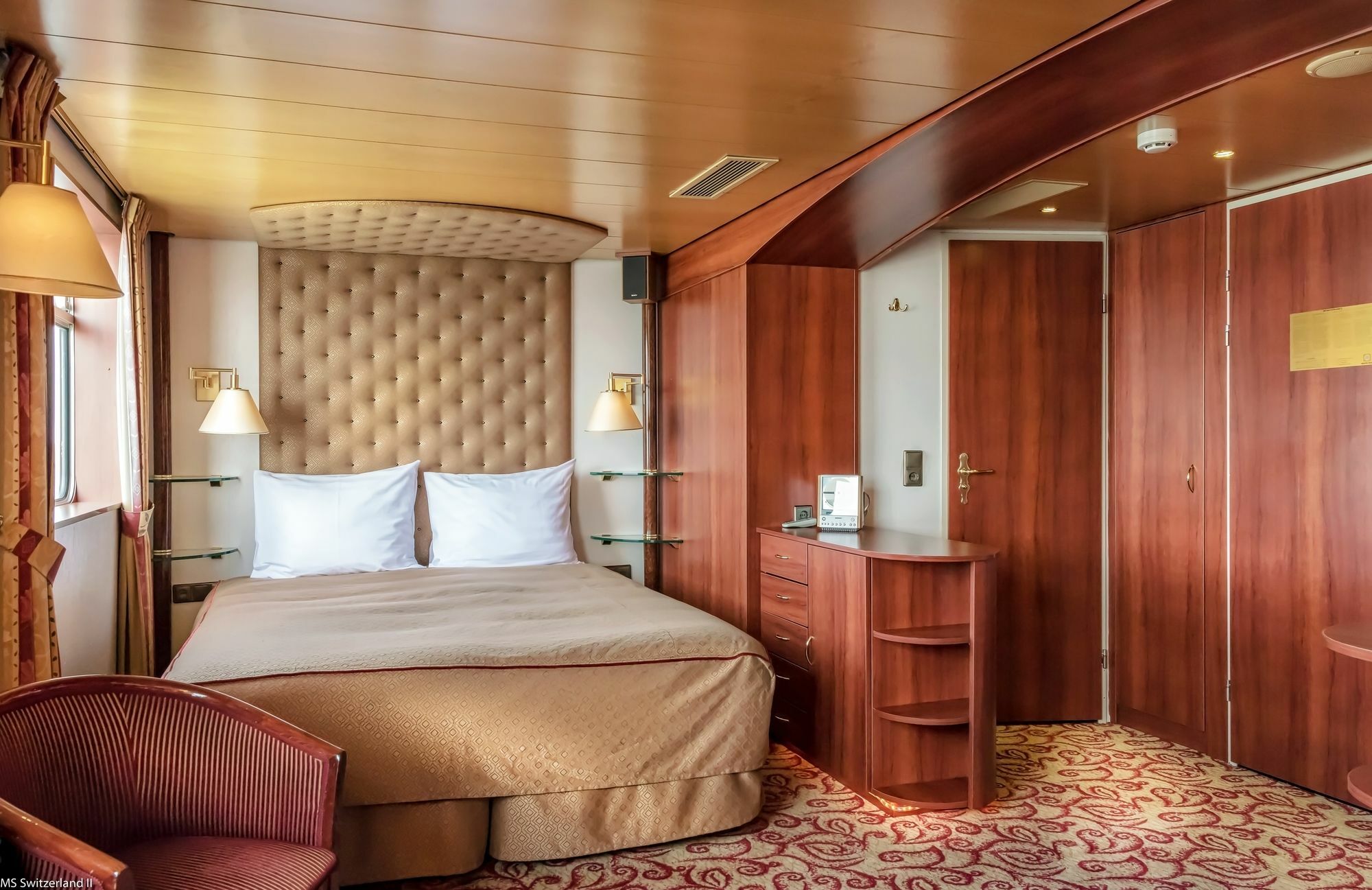 Knm Ms Switzerland I - Dusseldorf Hotel Екстериор снимка